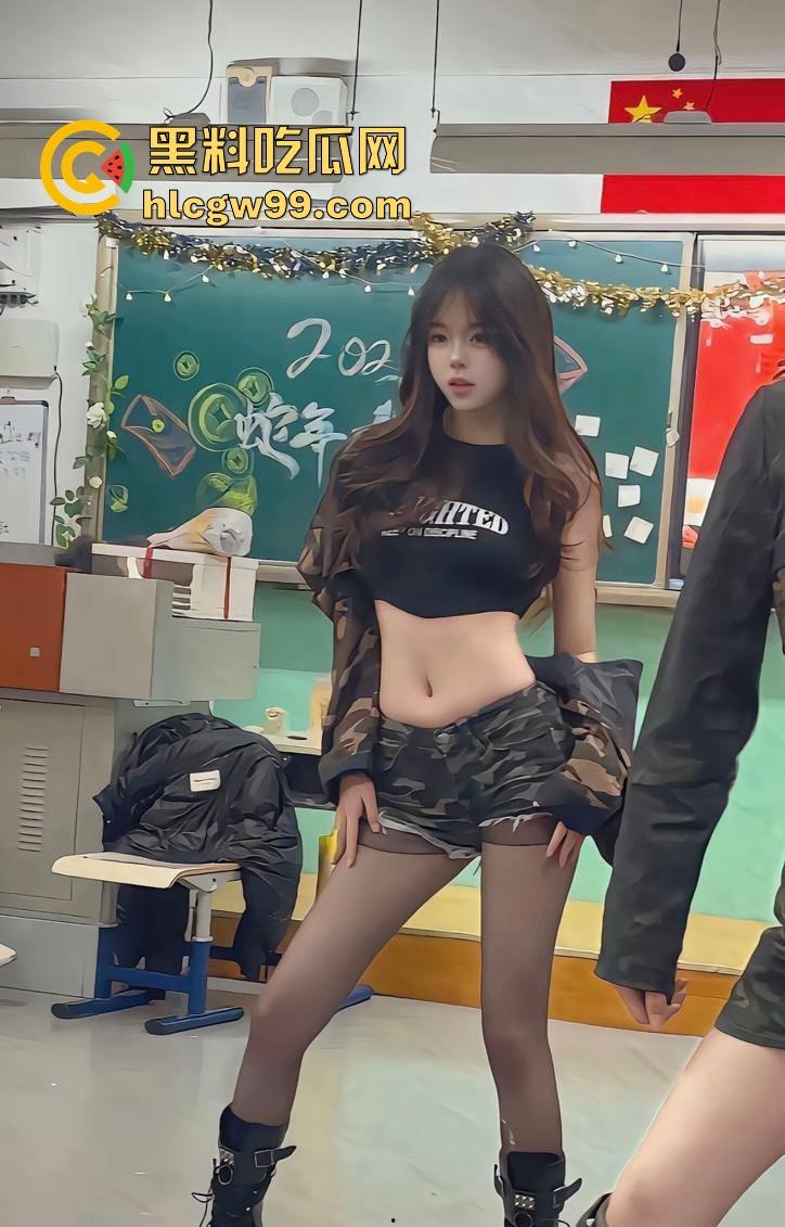 又被套路了,抖音咸鱼热卖得学霸班会热舞崩奶罩?假的!片哥片姐割韭菜,冲动老色批来我这我给你白嫖看!-4