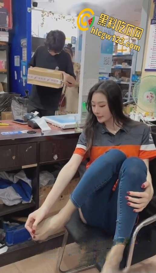 大长腿女神【小豆豆】户外露出，真正的露出界始祖，主打一个唯美胆子大颜值高玩得花！-4