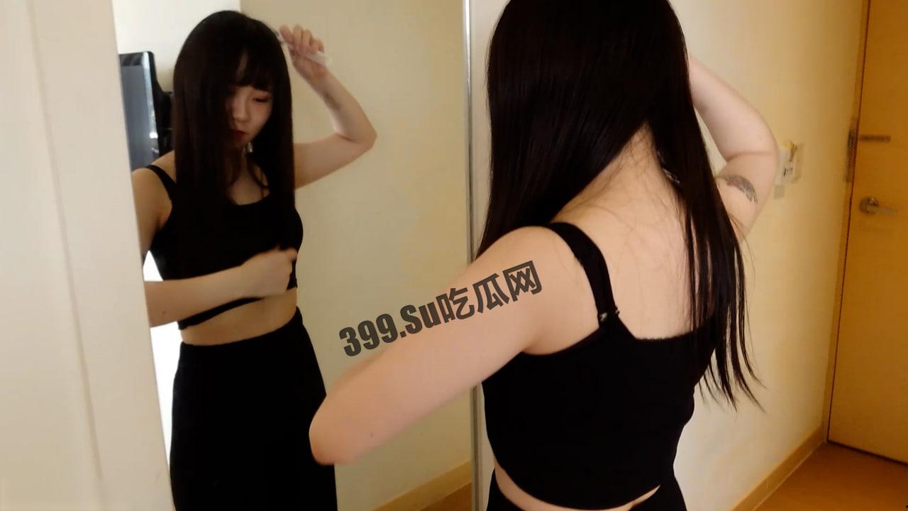 反差泄密 91大神高档景观酒店约炮身材皮肤堪称一绝的学生妹 脸穴同框自慰 + 口交啪啪-4