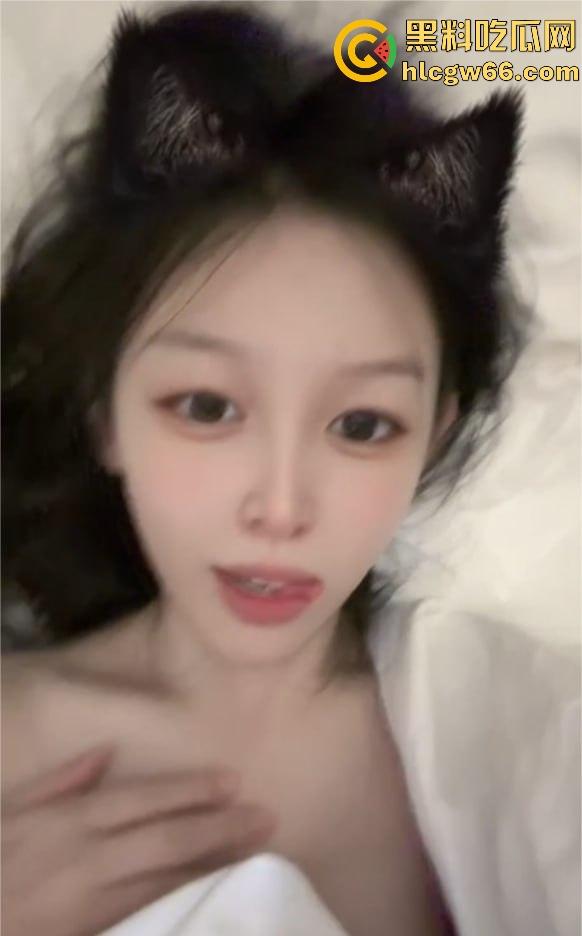 快手失恋土豆【何琪】出国旅游一圈 就成为驴友的肉便器 果断分手曝光 颜值与技术双双在线!-2