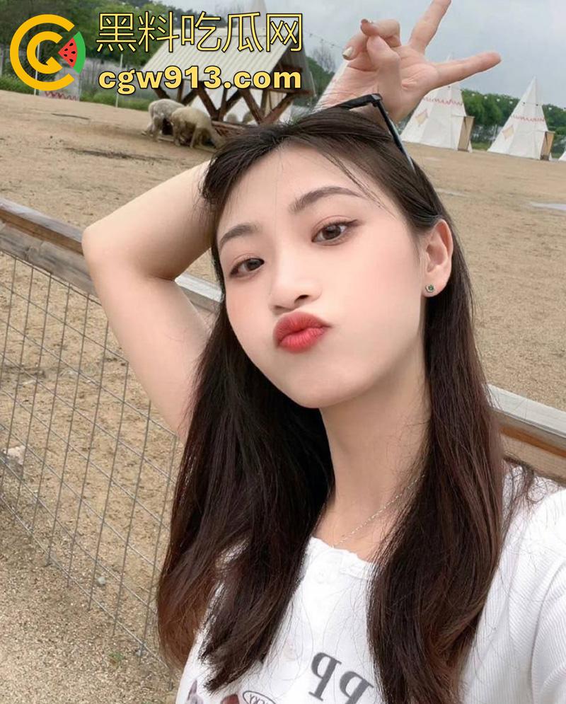 苏州旅游职业学院校花【刘玉】，高颜值性感女神，竟为了一根鸡巴，一年打胎六次，堪称苏州铁逼！-3