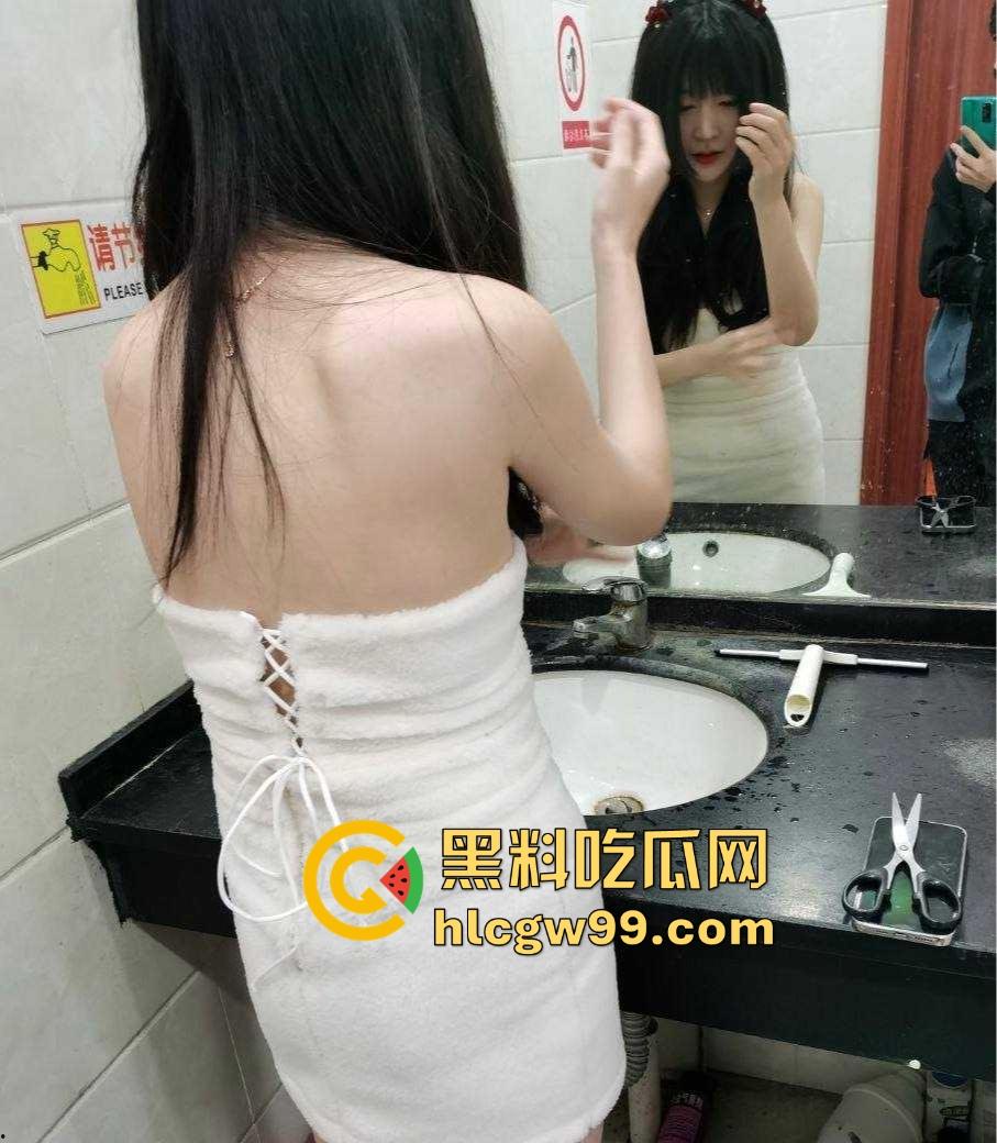 杭州美院【孙娜娜】白天射箭美少女晚上土豪专属母狗，户外露出极品美乳，回酒店换上黑丝制服撅屁股被干！-6