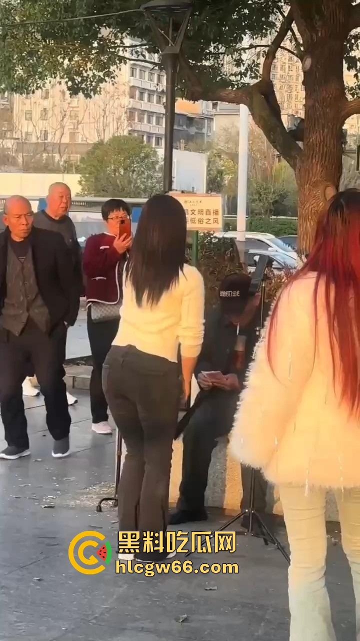 山西晋城榜一大哥线下打赏真实版拒绝中间商，拒绝平台抽成主播秒送身，钱花在刀刃上！-1