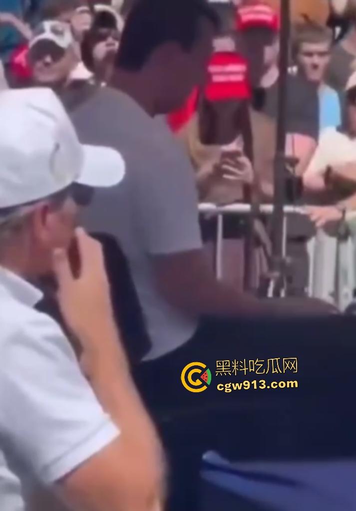 特朗普盟友【查理·科克】枪击惨死犹他谷大学!FBI全城搜捕抓住LGBTQ老人,特朗普下令全国半旗致哀!-1