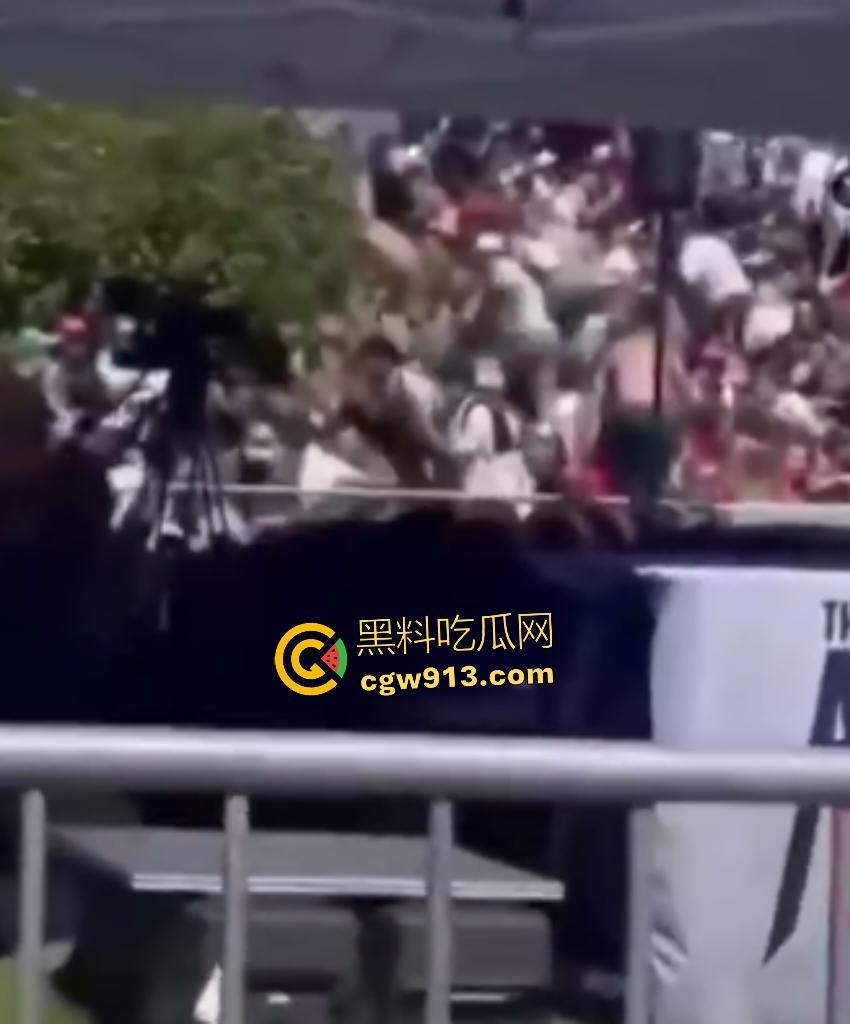 特朗普盟友【查理·科克】枪击惨死犹他谷大学!FBI全城搜捕抓住LGBTQ老人,特朗普下令全国半旗致哀!-4