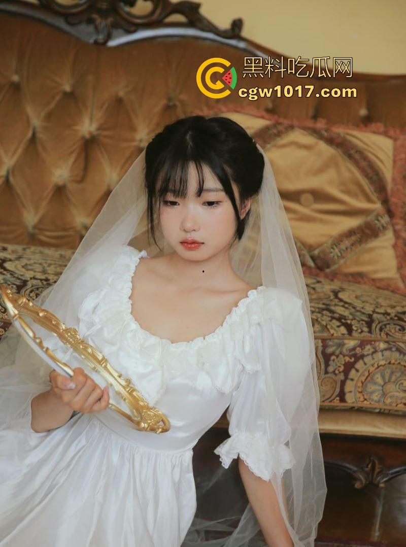 山东青岛渣女【乔新悦】外网发骚照约炮，恋爱骗钱出轨乱搞做鸡多次 ，本该是甜美小仙女，谁知骨子里骚浪贱到骨髓！-8