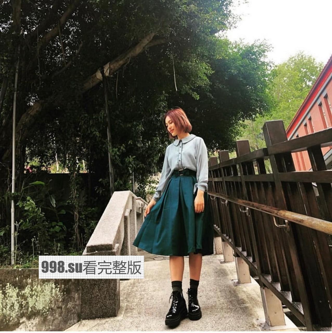 台湾白富美 喜欢环球旅游和追星 表面乖乖女私生活却淫荡不堪-1