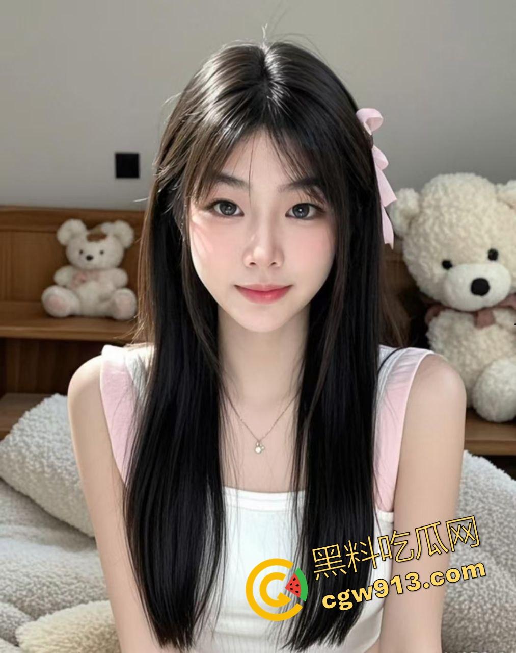 广州健身房私人教练【苏媚】骚得要命，被学员埋头猛舔蜜穴，吮吸得淫水直喷，呻吟声回荡整个房间！-2