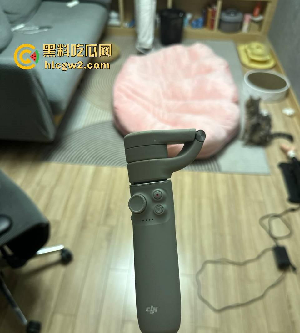 约啪大神高价付费福利！强推学生妹COS【徐婷】干得她浪叫连天，十个COS九个骚，真特么没毛病！-5