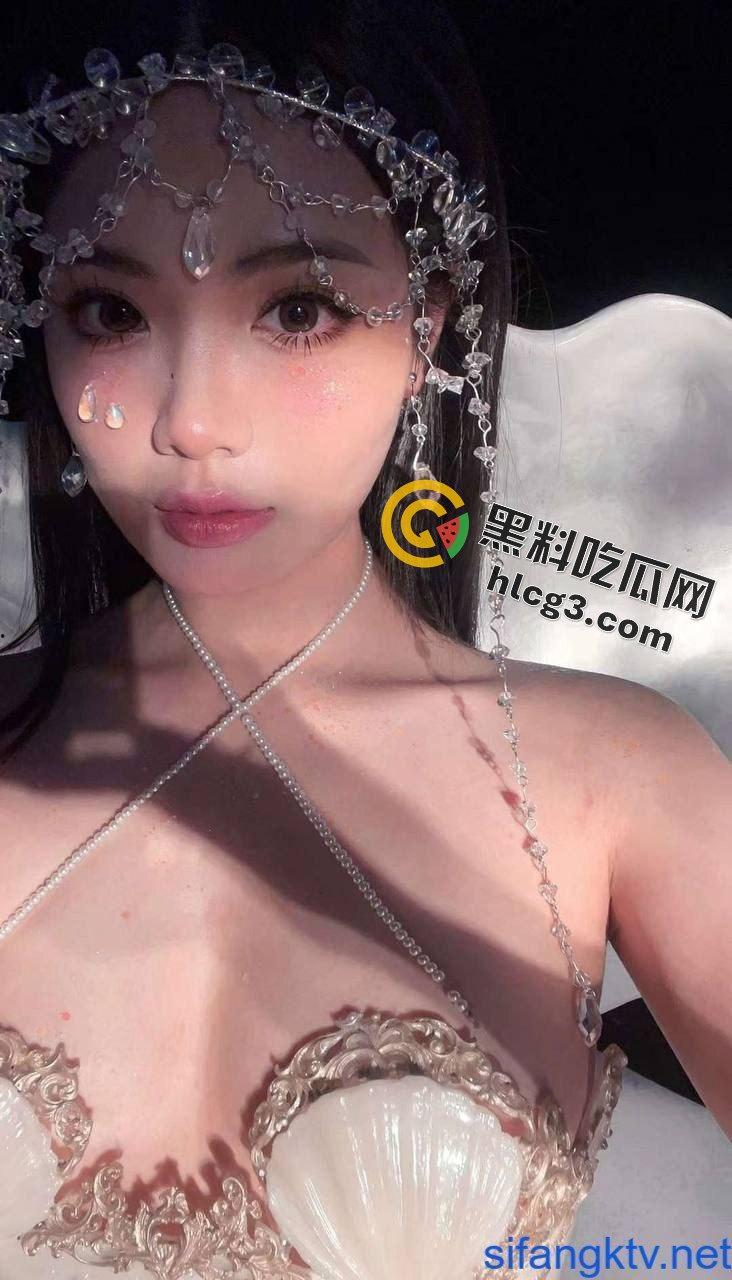 【校园秘闻】艺术学院大三舞蹈生情趣制服COS狂野性爱,姨妈期间高潮暴露!-10