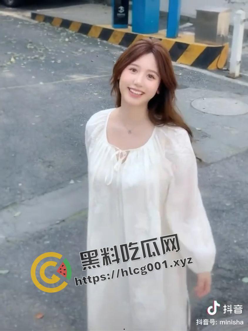 开盒超级网红【一栗小莎子】抖音千万粉丝 紫衣战神 擦边烧鸡女王 个人信息曝光-13