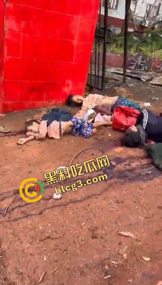 缅甸内战升级！路边尸横遍野，惨状曝光让人不寒而栗！-3