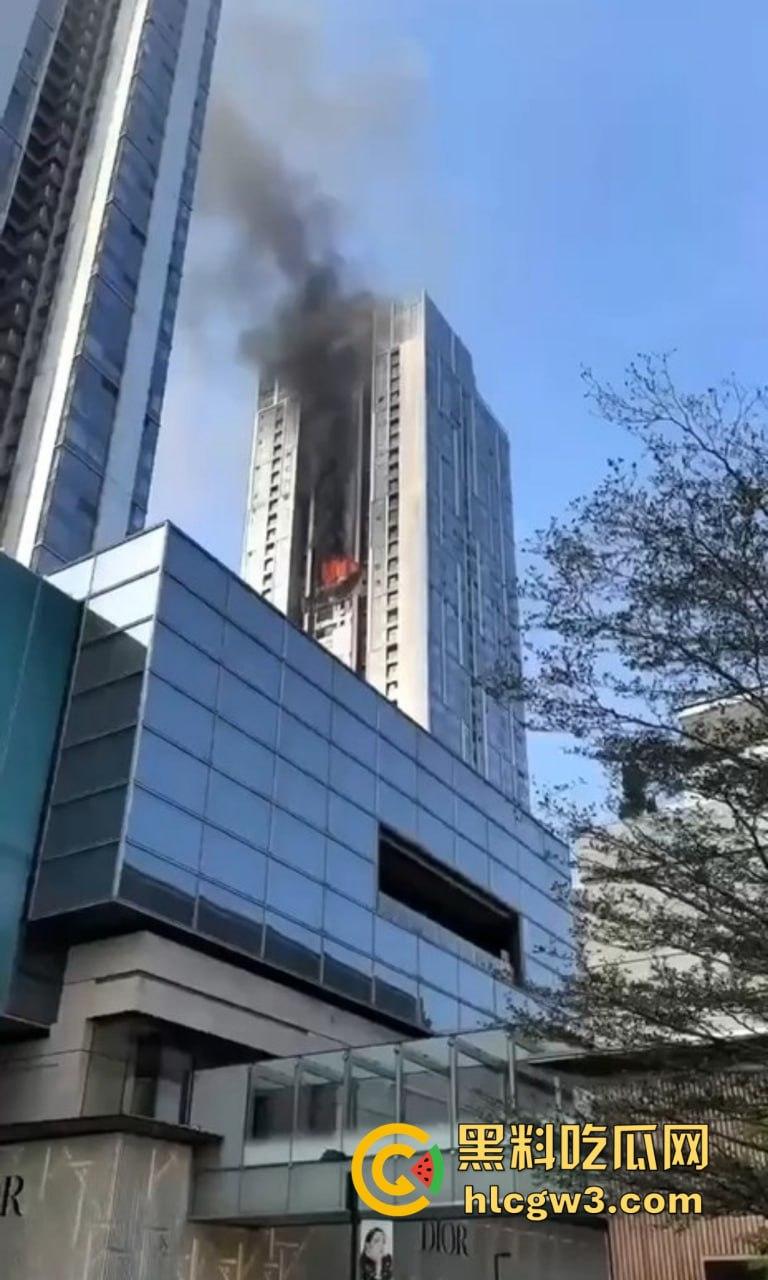 深圳湾豪宅成阎王快递中心，爆炸冲击波直接送人下楼，千万身价房子就这样突然爆炸！-8