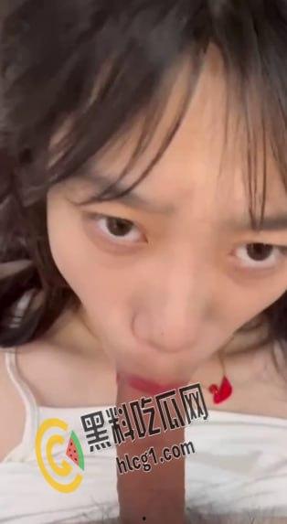 刚上大一的新生学妹 被拿下 小穴和奶子都发育的不错 特别是那诱人的奶子 床上还犹如母狗般主动!-8