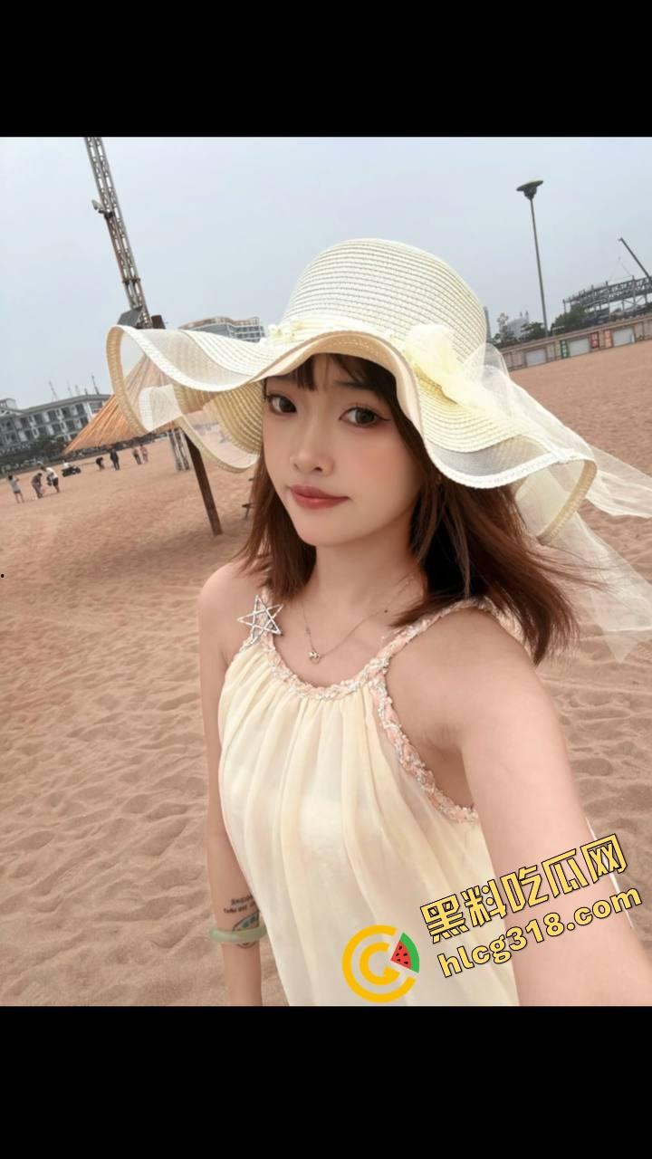 嫂子真是极品小母狗，活儿太野逼太紧，让人一操上瘾根本拔不出来，怪不得大哥天天吃生蚝韭菜！-1