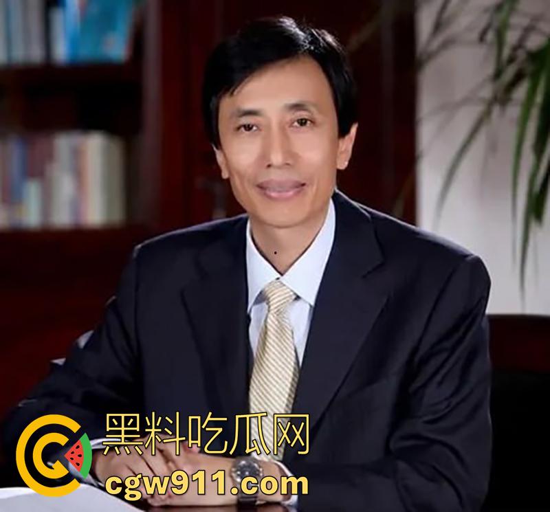 大连广电台长【王卫】，玩5p视频曝光，有著名播音员于洋，还有主持人母女，甚至还有自己师母，玩的真花花啊！-7