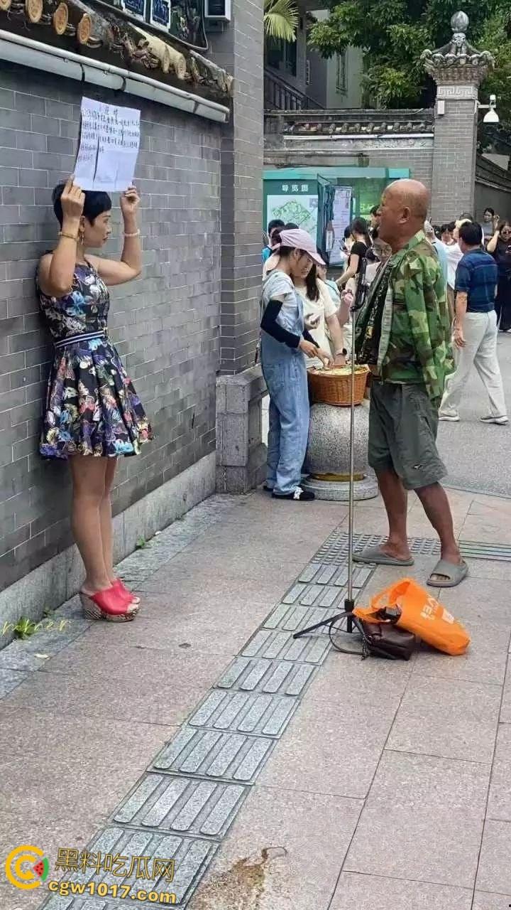 广东52岁富婆街头在线征婚大屌男，自称可给700万彩礼，骚逼常年未滋润渴望性爱，有意联系！-6