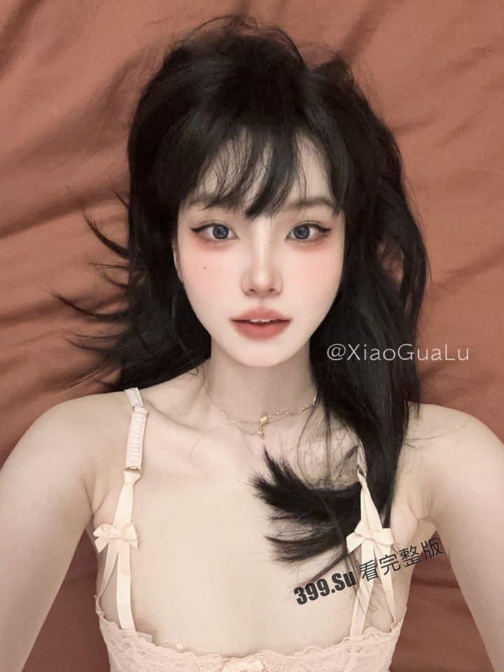 推特 极品高颜值福利姬 #瓜陆  美图和视频几乎没区别 质量属实没得说  线下过夜才1800？（精选42P+20v小合集）-31