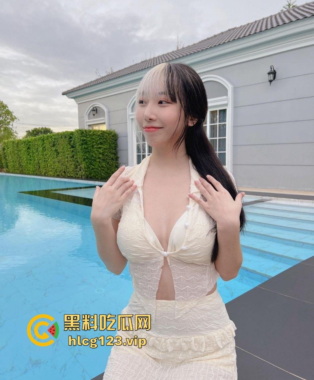 泰国百万粉丝女网红【Highsstn】爆出疯狂性爱视频!69互舔、骑乘、口爆全套花样玩得飞起!-10