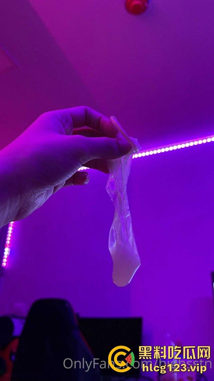 泰国百万粉丝女网红【Highsstn】爆出疯狂性爱视频!69互舔、骑乘、口爆全套花样玩得飞起!-38