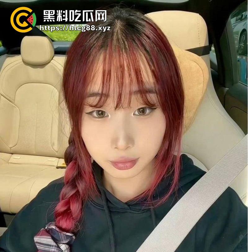 南京大学大四极品学姐【林亦如】到公司当实习会计 被老板潜规则玩弄 激情吃鸡射一脸,性爱自拍流出曝光!-1