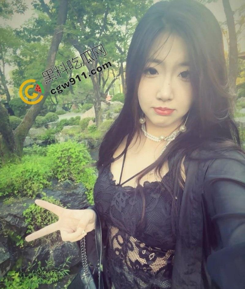 山西临汾【徐淼淼】与男友中秋夜酒店狂欢:对镜自拍巨乳翘臀迎接猛烈插入,痛快淫叫尽情享受。-3