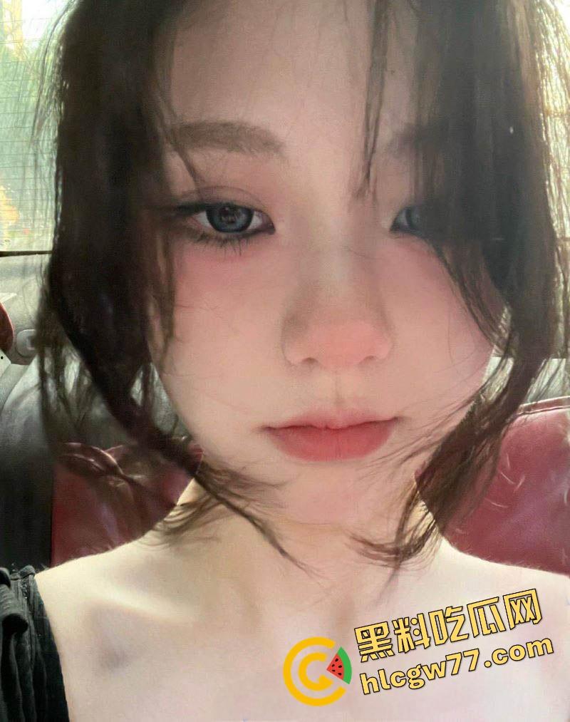 约炮双马尾极品萝莉【妮妮】白虎娇穴紧得夹爆，抓着马尾后入狂操蜜桃翘臀，娇乳晃眼白浆喷涌！-1