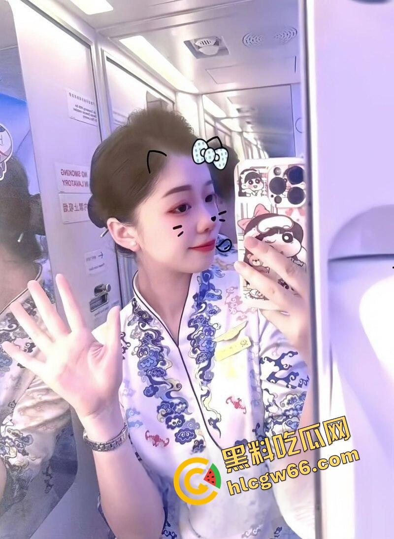 海航空乘【雨晴】172cm极品空姐下海变肉体绝品,黑丝长腿、天使脸庞换来床上蜜桃臀狂野榨精!-13