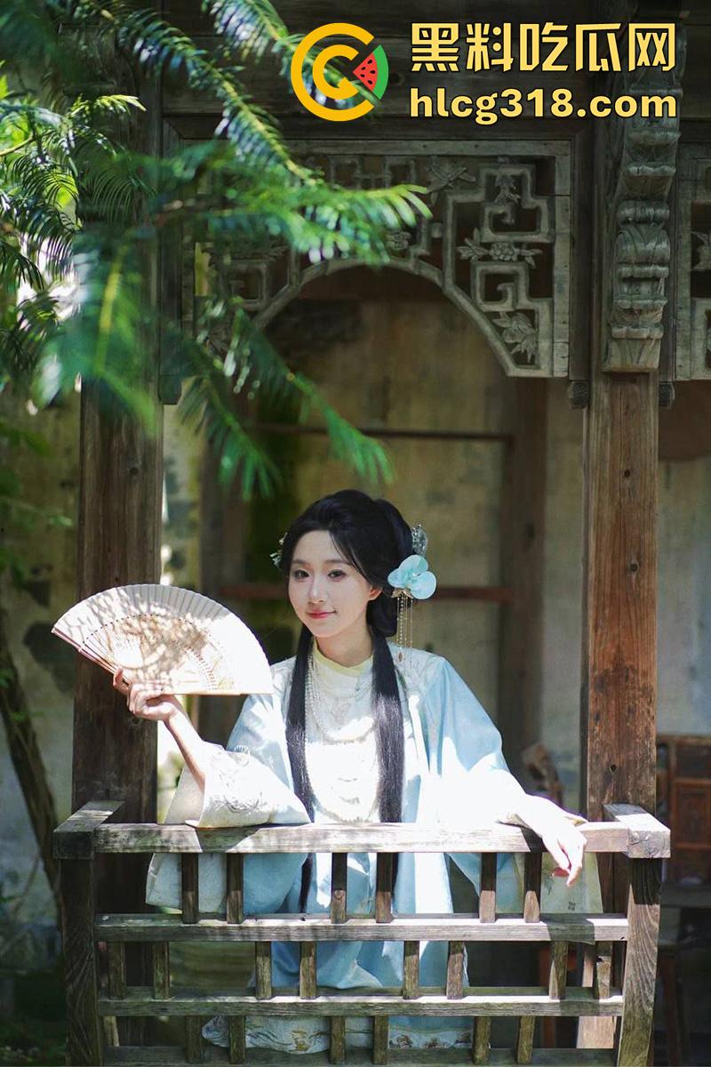 一线天嫩鲍女神田思涵,苏州师范清纯甜妹,背着男友约操体育生,结果被渣男泄漏视频曝光!-3