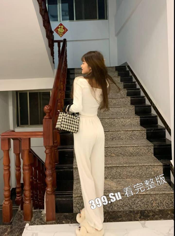 高挑大二 #纹身 小太妹性爱视频流出  一直挡着不给拍 操舒服就老实了-5