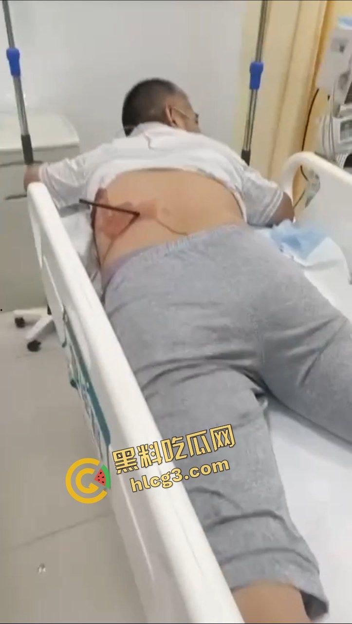 山东临沂惊现国服后羿!一男子手握弓箭射击路人 仿佛置身游戏 乱箭射伤2人与汽车!-6