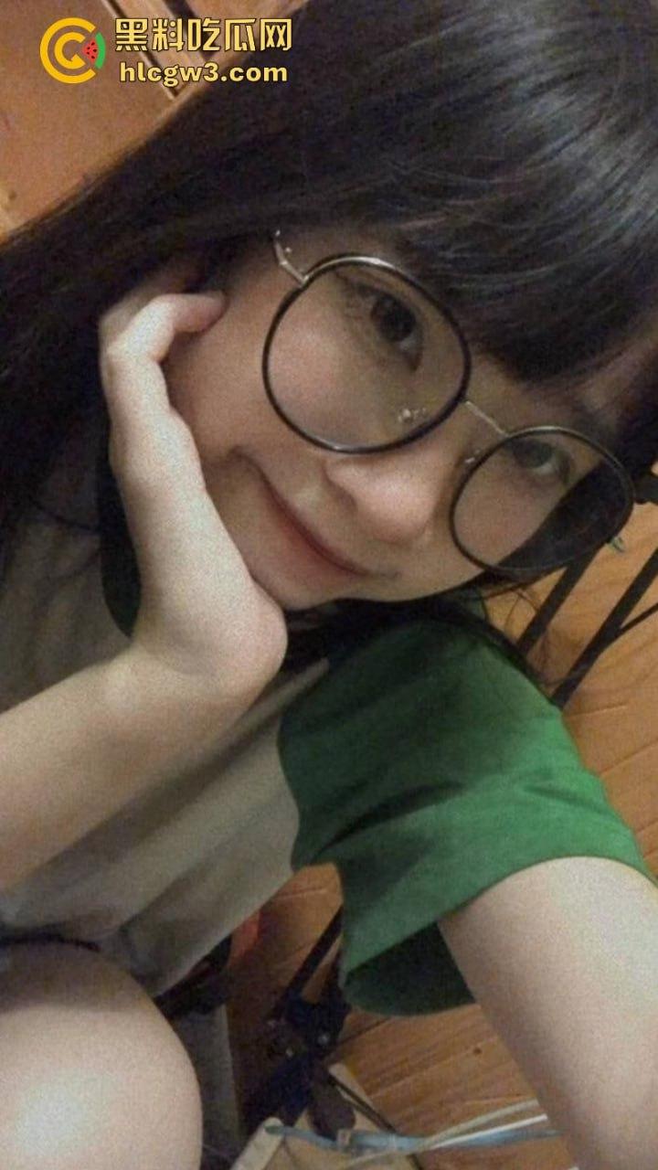 温州绝密人妻出轨名单独家流泄 谁家老婆榜上有名？绝美人妻化身骚鸡抖臀露奶分腿求精场面一度炸裂！-7