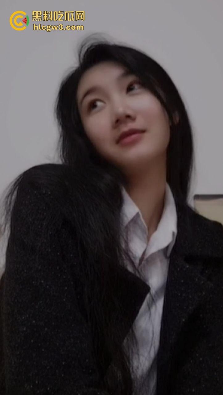 温州绝密人妻出轨名单独家流泄 谁家老婆榜上有名？绝美人妻化身骚鸡抖臀露奶分腿求精场面一度炸裂！-21