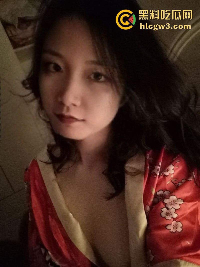 温州绝密人妻出轨名单独家流泄 谁家老婆榜上有名？绝美人妻化身骚鸡抖臀露奶分腿求精场面一度炸裂！-32