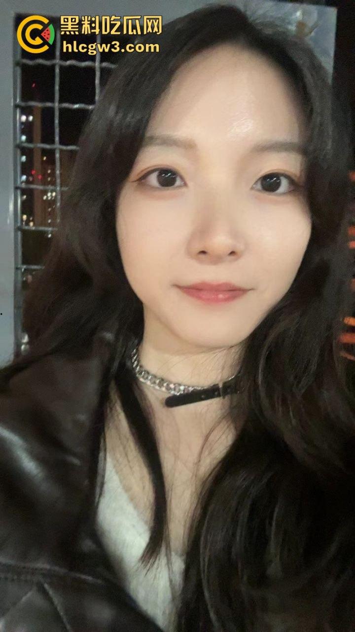 温州绝密人妻出轨名单独家流泄 谁家老婆榜上有名？绝美人妻化身骚鸡抖臀露奶分腿求精场面一度炸裂！-52