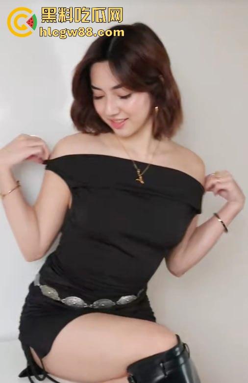 挪威留学生炫耀洋马女友【julsbarba】白虎浪穴骑乘狂摇，异域风情玩得飞起，国内女拳看傻了！-2