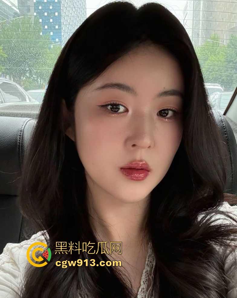 石家庄新婚人妻【姚情】新婚夫妇就是有激情，情趣内衣玩性爱调教，撅着大腚被老公后入爆操，都被操出白浆！-3