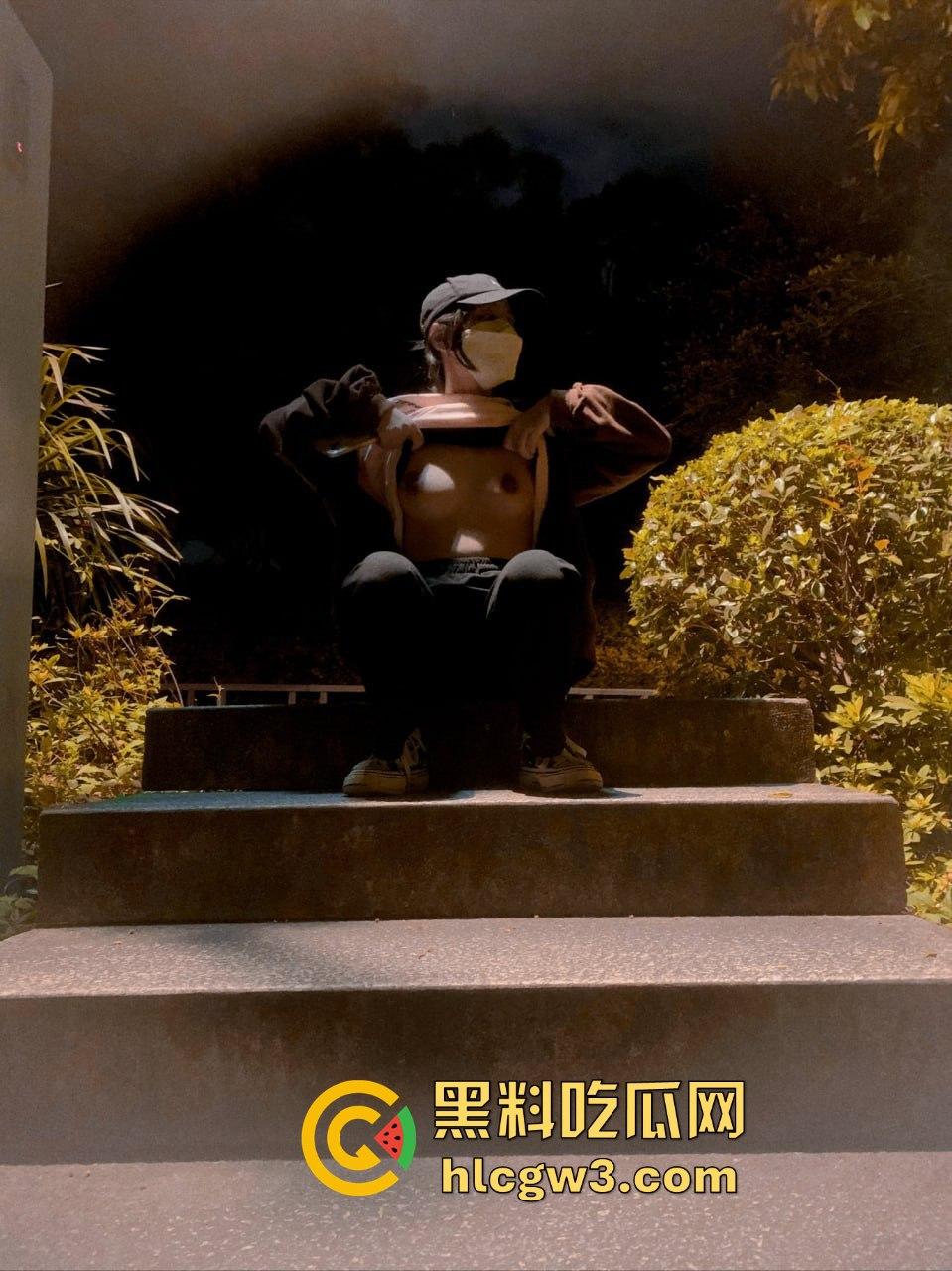 绿帽娇妻初养成 【白栀夫妻】调教淫妻 大胆露出勾引单男 后庭开发母狗圣水洗脸玩到飞起！-13