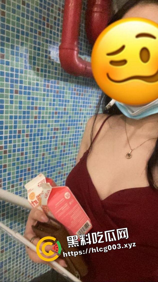 香港大学【陈嘉琪】02年美少女反差母狗 被男友肛塞调教 大屌猛操无毛白虎嫩逼 私密内容被流出-10