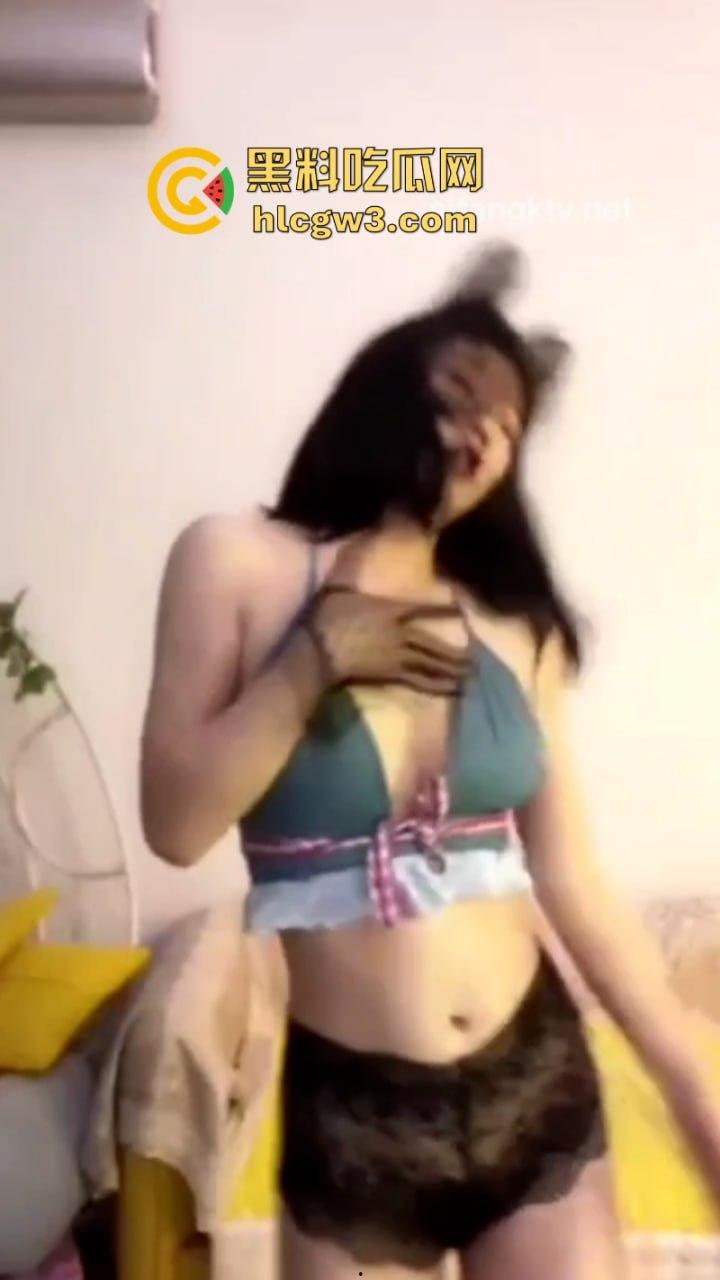 哈尔滨抖音人妻【乐乐】喜欢赌博被人下套  被逼无奈只能拍视频合集还债-4