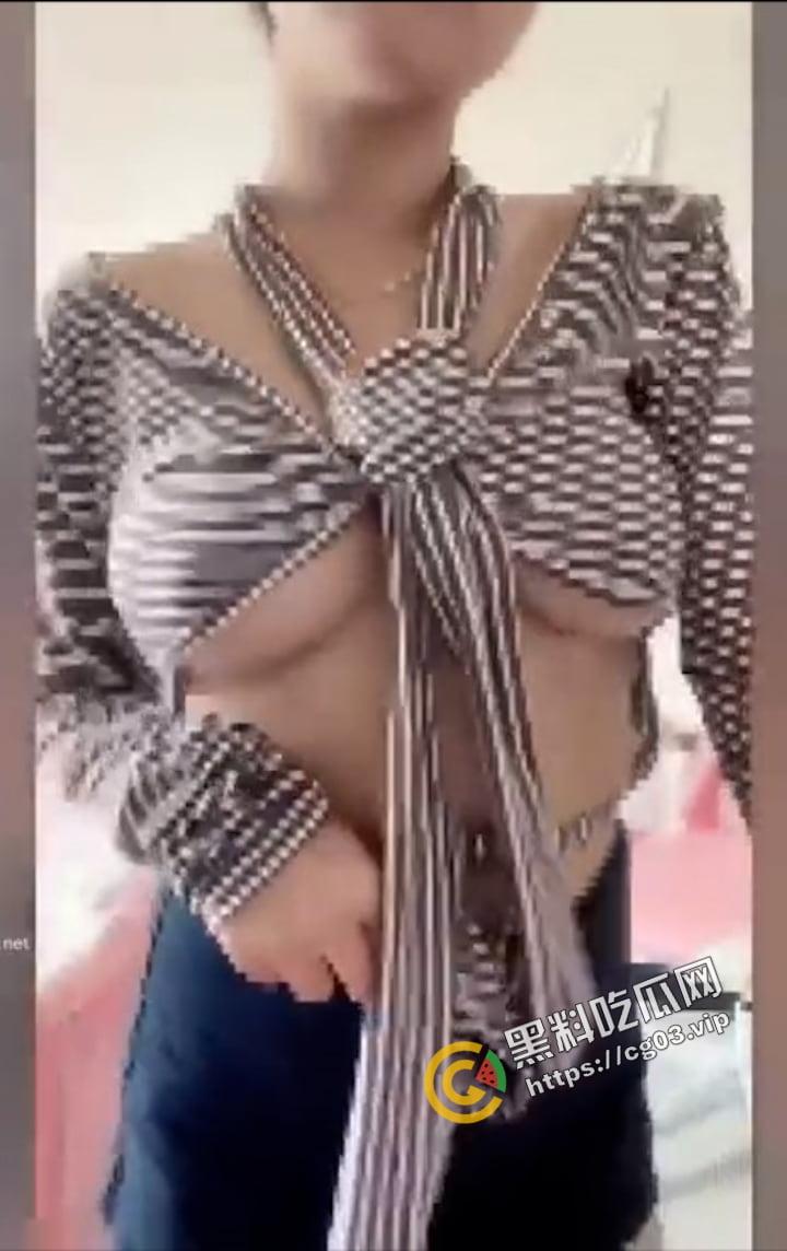 快手22万粉【春姐】火辣身材 巨乳少妇 榜一大哥私人福利 11v合集-7