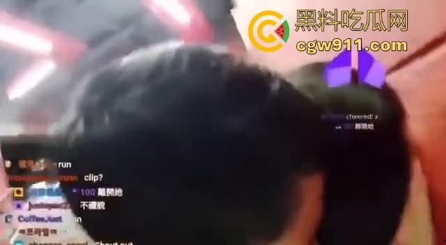 性感可爱外网主播街头直播遭遇印度哥们性骚扰!在地铁狂揉狂摸,这要是在他老家直接无套内射了!-7