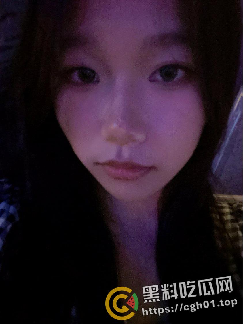 集美大学女大学生重磅流出！冰山御姐的反差另一面 男友视角的粉嫩母狗-6