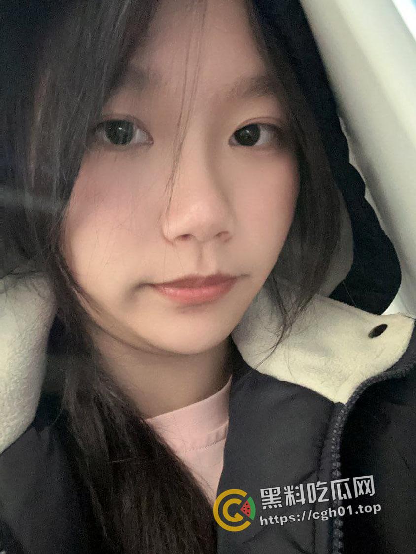 集美大学女大学生重磅流出！冰山御姐的反差另一面 男友视角的粉嫩母狗-23