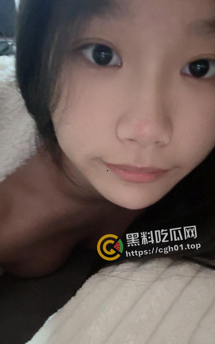 集美大学女大学生重磅流出！冰山御姐的反差另一面 男友视角的粉嫩母狗-43