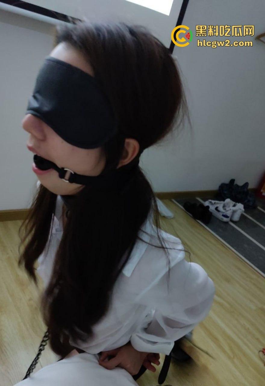 高冷女领导【朱静怡】调教！绳艺捆绑口塞羞耻呻吟，爆出惊人反差，网友直呼看得顶不住！-19