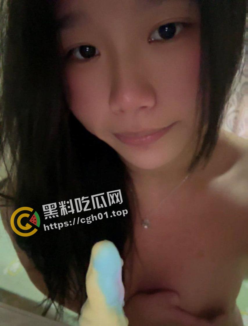 集美大学女大学生重磅流出！冰山御姐的反差另一面 男友视角的粉嫩母狗-58