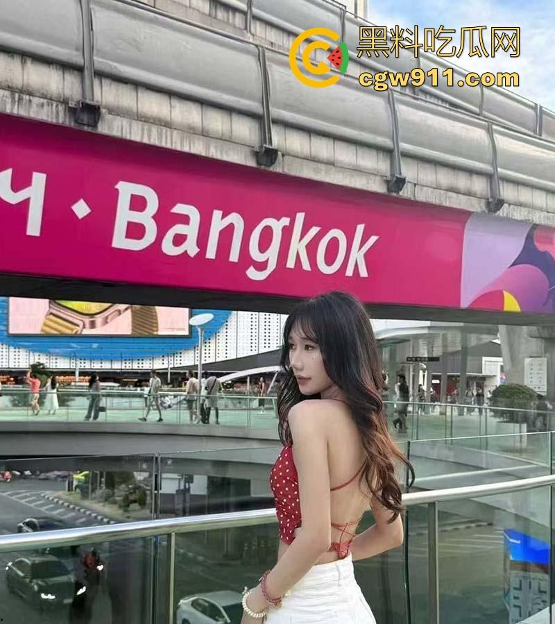 合肥大学大二学生【严慧莉】极品性感学姐被富二代轻松拿下，跪舔粗硬鸡巴，无套后入，淫话连篇！-2