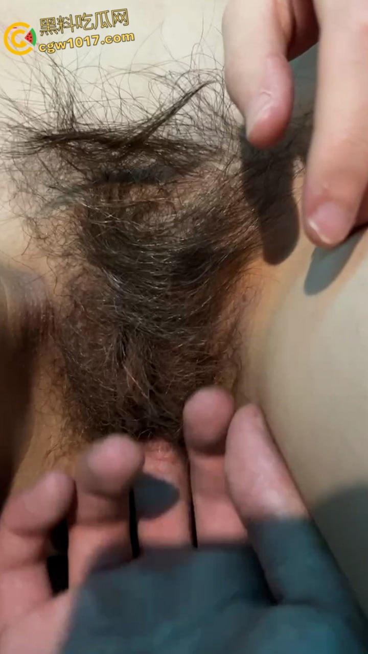 富二代约炮大神【fkabuto】,约操江苏05年清纯嫩妹,极品身材跳蛋调情,翘臀后入爽到腿抖!-7