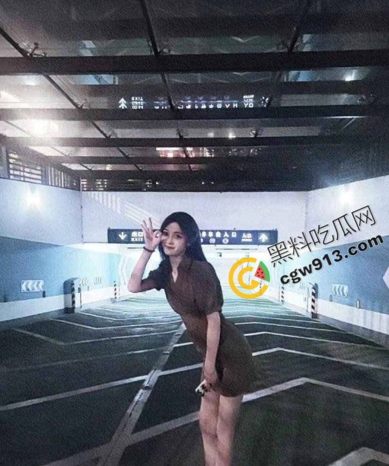 郑州大四校花【周晓晓】的肉欲沉沦：实习期间沦为领导的玩物，身穿情趣装，骚穴被爆操，沦为肉便器-4